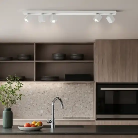 Plafoniera con tre lampade spot bianca orientabili moderna oddy perenz Direttamente Dal Produttore