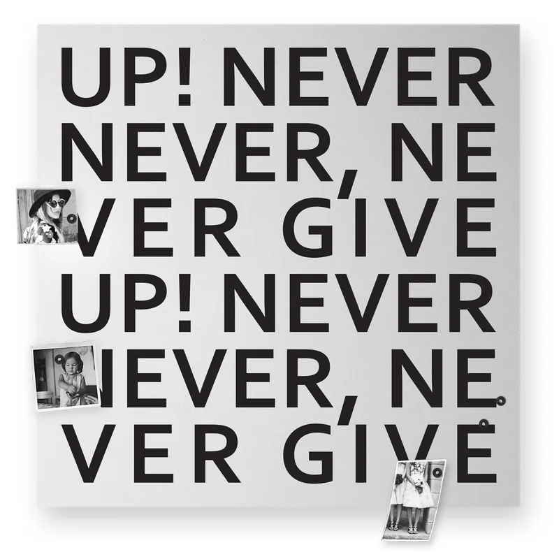 Lavagna magnetica gigante con accessori magnetici per foto "NEVER GIVE UP" Soddisfatti O Rimborsati