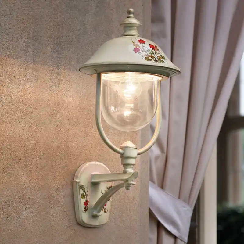 Applique da parete per esterno con paralume in ceramica decorata a mano - 60W - IP43 Nuova Collezione