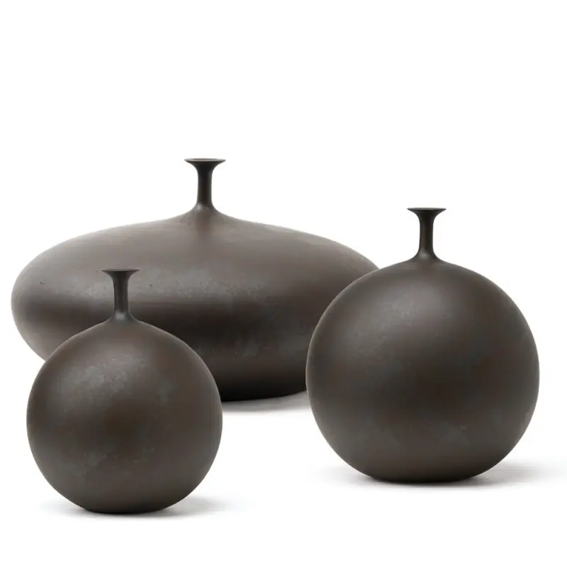 Popolare Adriani & Rossi Vaso Unique in ceramica opaca liscia