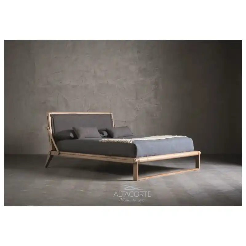 Reso Gratuito Altacorte Letto matrimoniale con testiera Tecno da 160 cm