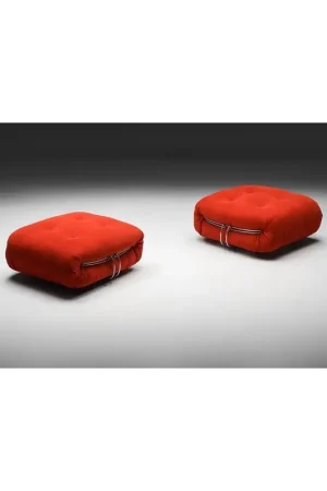 A Buon Prezzo Cassina Pouf imbottito Soriana con struttura in metallo e rivestimento a scelta