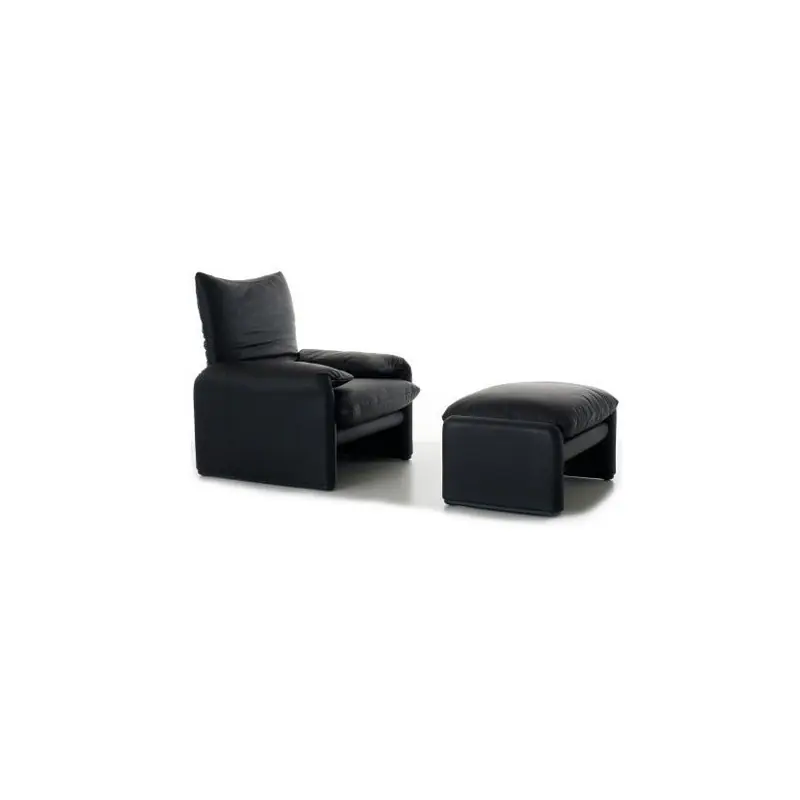 Offerta Cassina Pouf Maralunga con rivestimento a scelta