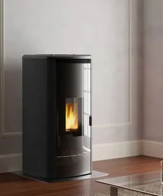 Nuova Collezione Stufa A Pellet Ventilata ad acqua con top in ghisa e acciaio nero Palazzetti Maida Idro 18t